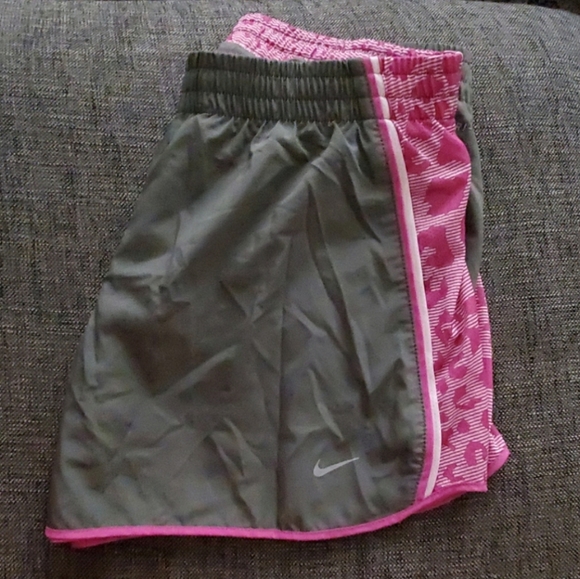 Nike Pants - Sold on IG